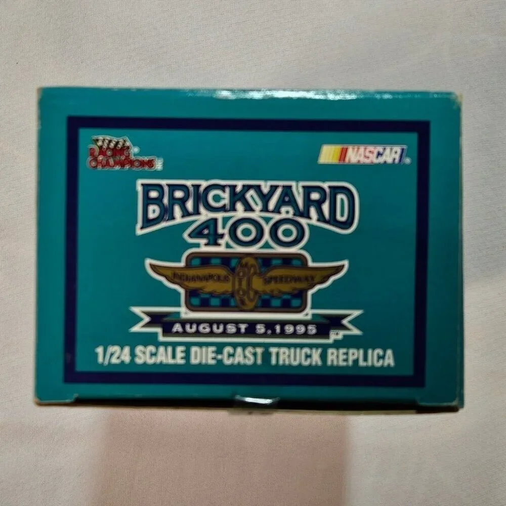 NASCAR Brickyard 400 August 5 1995 1:24 Scale Die Cast Official Pace Truck - NIB